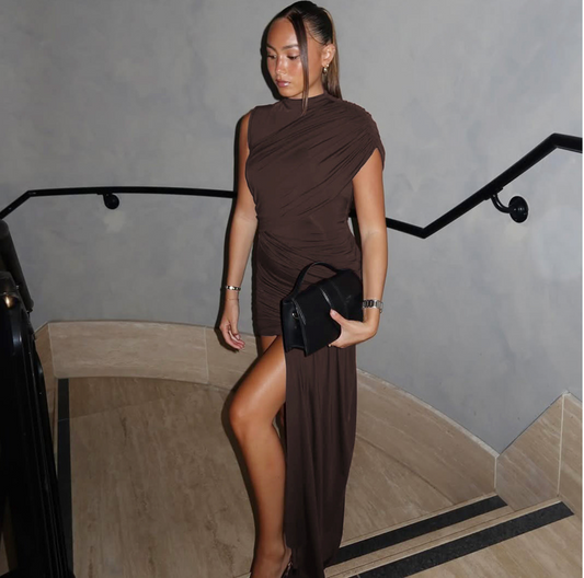 Women's clothing 2025 spring and summer new fashion slim round neck retracted pleated hip irregular sleeveless dress wholesale