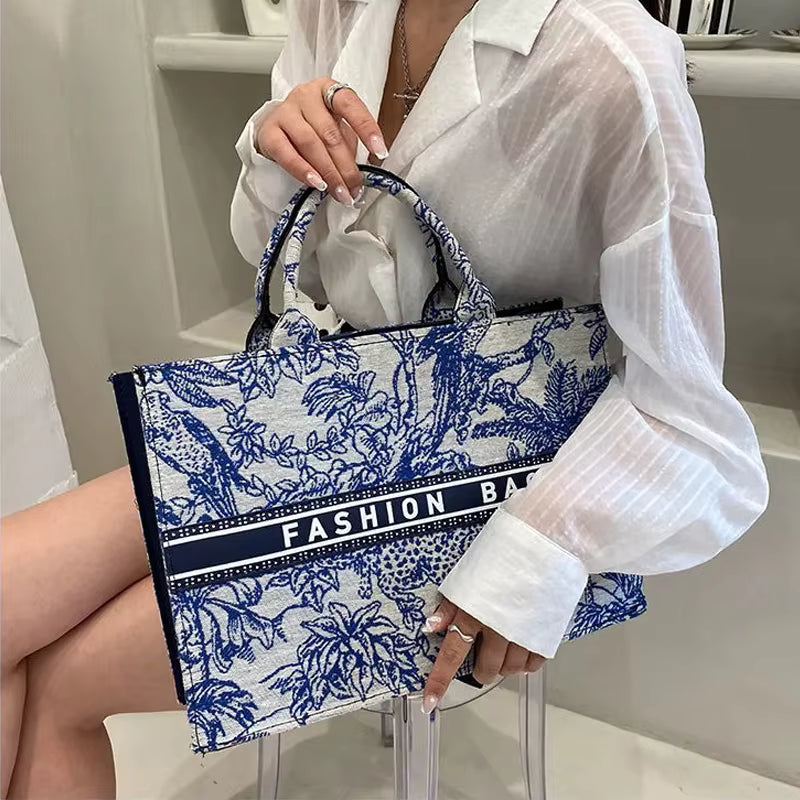 Women Stylish Large-Capacity Canvas Tote Bag