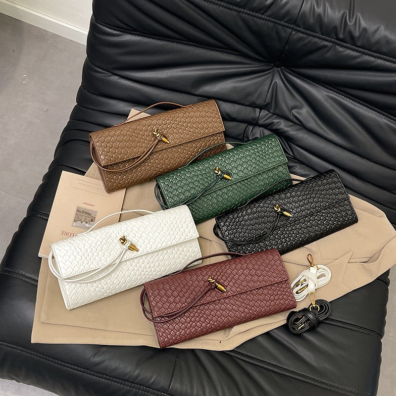 Cross-border new woven baguette bags texture retro handbag simple soft leather one-shoulder cross-body women's bag