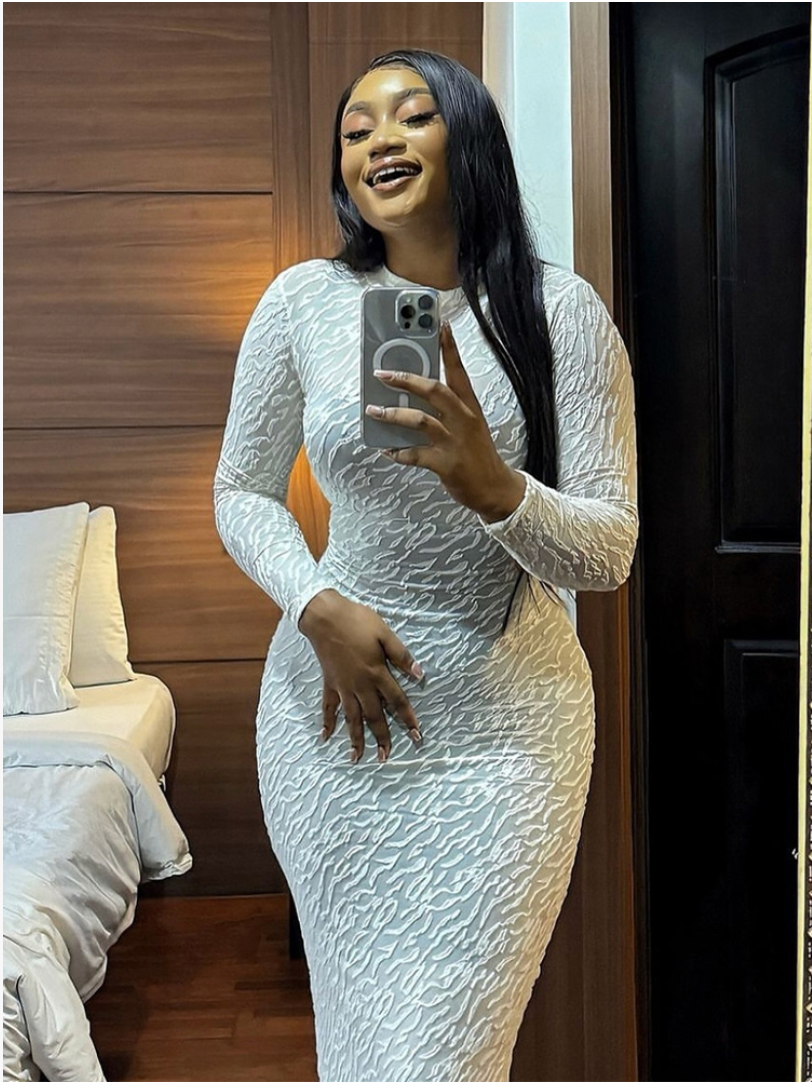 Freit 2024 Autumn New Cross-border Exclusive Round-neck Long-sleeved Plush Slim European and American Dress Women