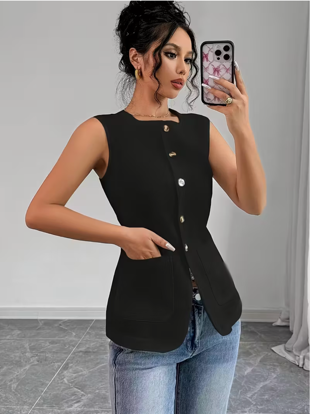 Women's sleeveless square neck jacket vest button front