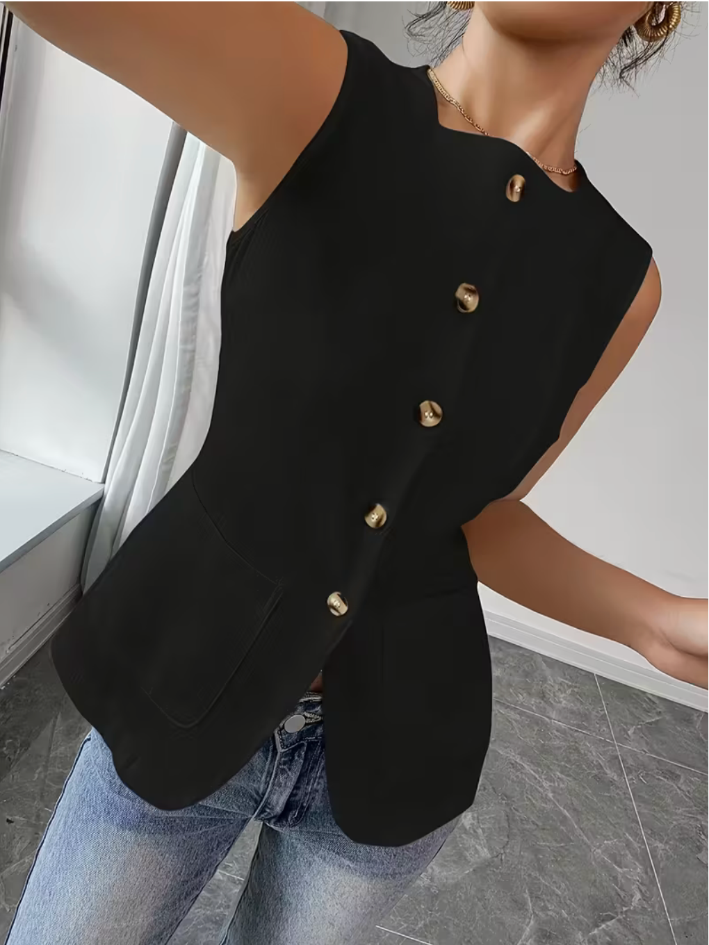 Women's sleeveless square neck jacket vest button front