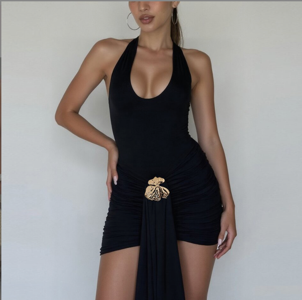 2025 summer new women's clothing slimming backless solid color hanging neck wrap hip dress