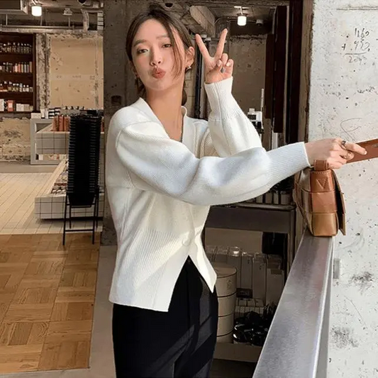 Autumn And Winter Short V-Neck Simple Knitted Cardigan Sweater