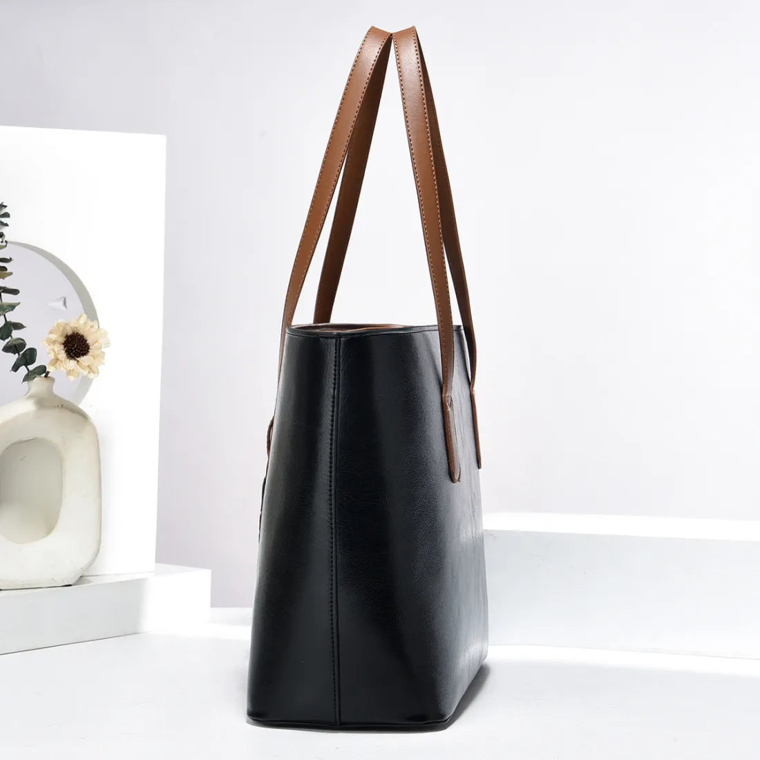 Women Casual Solid Color Large Capacity Handbag